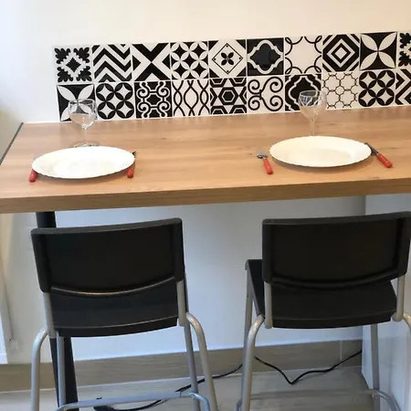Studio 2 * Cassis