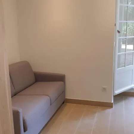 Studio 2 Apartment